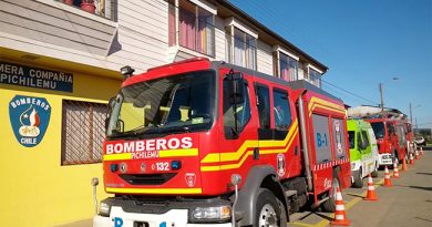 Demandan al Cuerpo de Bomberos de Pichilemu por $300 millones: acusan respuesta tardía y negligente que terminó con una vivienda consumida por el fuego