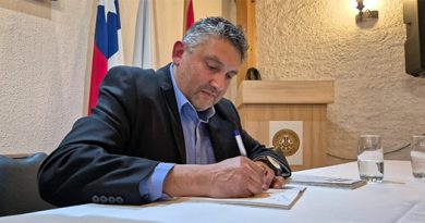 Docente e historiador santacruzano Manuel Lira lanzó libro «Toponimia Colchagüina»